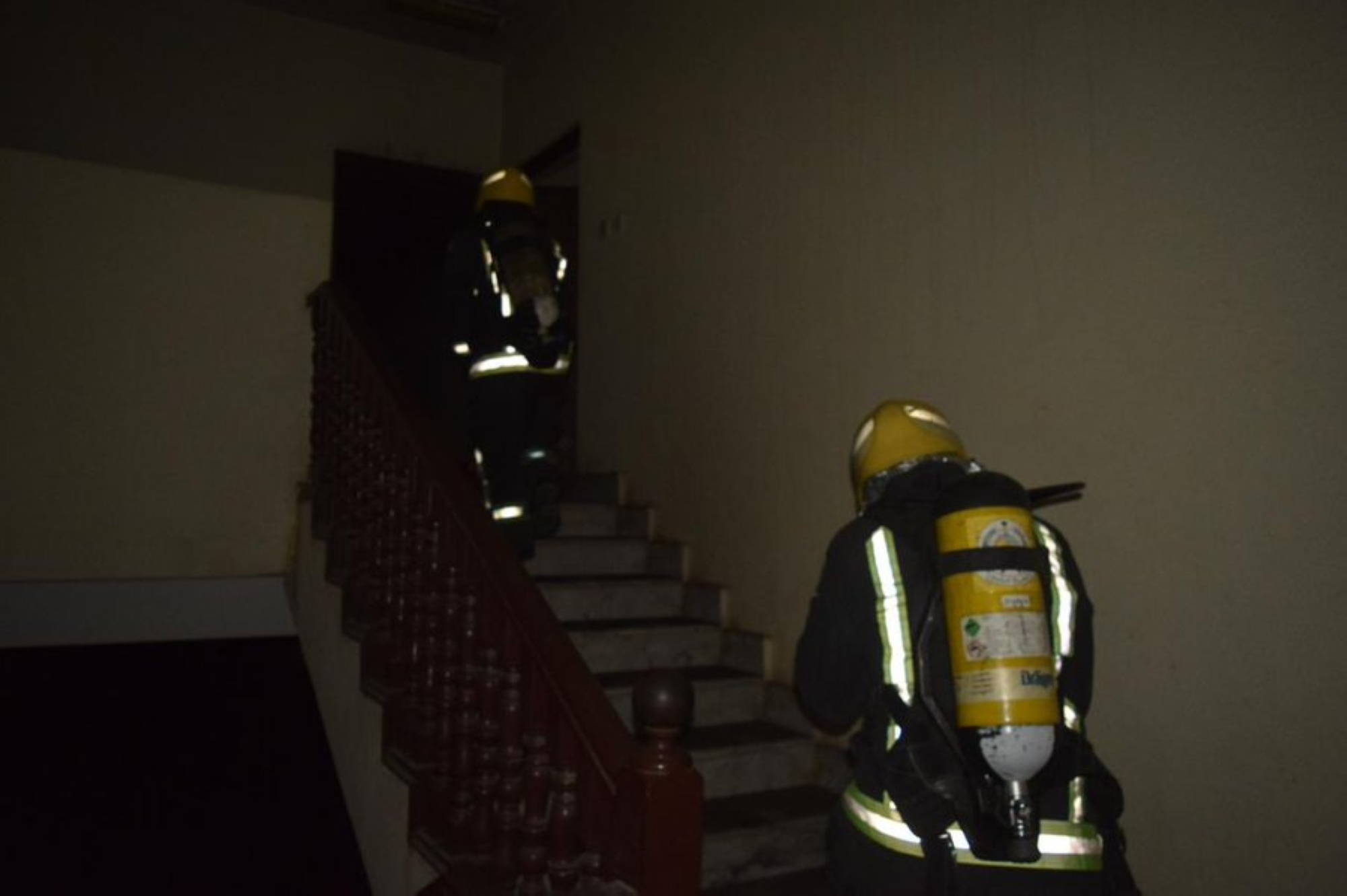 “إنقاذ”-4-أشخاص-من-حريق-شقة-بـ”الرياض”